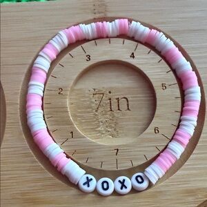 ‼️2/$10Pink and White Beaded Bracelet